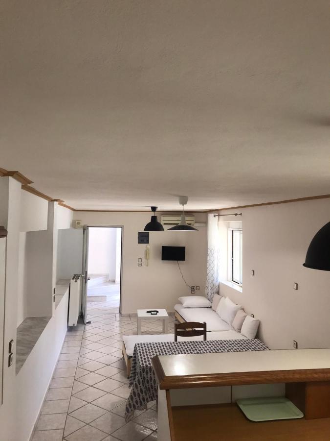 Ag Apartment อีกูเมนิทซา ภายนอก รูปภาพ