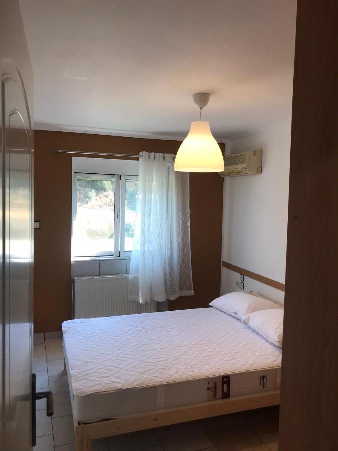 Ag Apartment อีกูเมนิทซา ภายนอก รูปภาพ